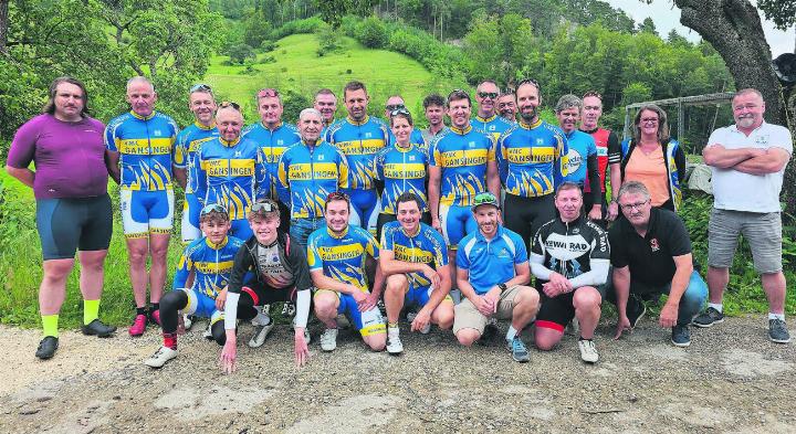 Die Gansinger absolvierten 470 Kilometer und 6500 Höhenmeter auf ihrer 3-Tages-Tour. Foto: zVg