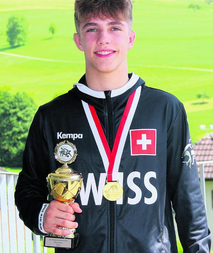 Tim Schreiber liebt das Ringen. Foto: Hans Zemp