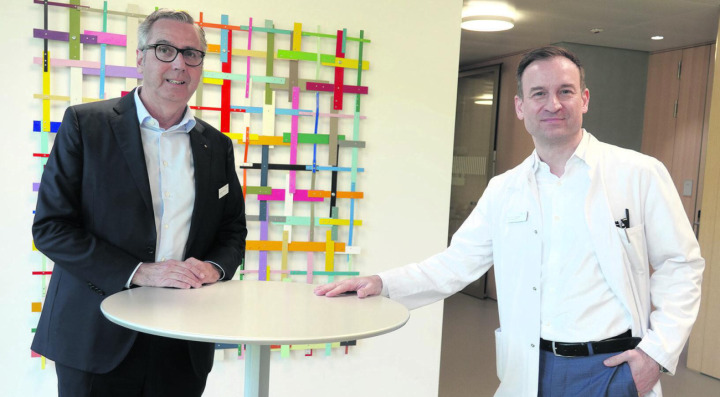 Sind zufrieden mit der Entwicklung: Matthias Mühlheim (links) und Leo Bonati. Foto: Valentin Zumsteg