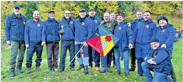 Feldschützengesellschaft Kaisten und Schlachtenbummler am Rütlischiessen. Foto: zVg