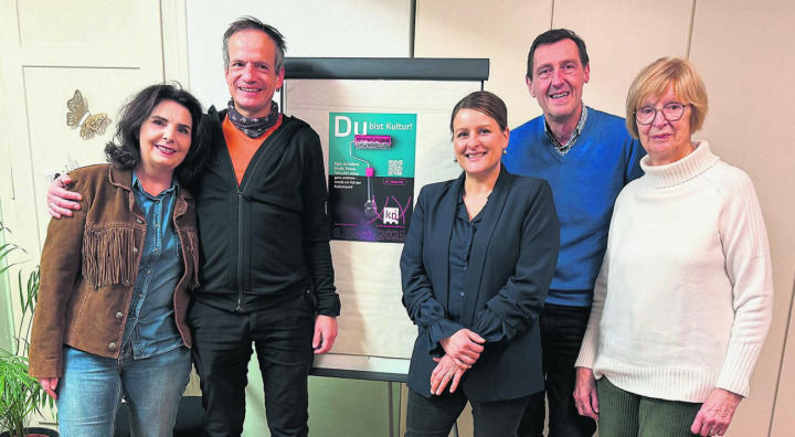 Manuela Schneider (von links), Roland Sens, Franziska Winter, Roland Kaufmann und Ursula Jutzi freuen sich auf viele Anmeldungen für die 20. Kulturnacht. Foto: Susanne Hörth