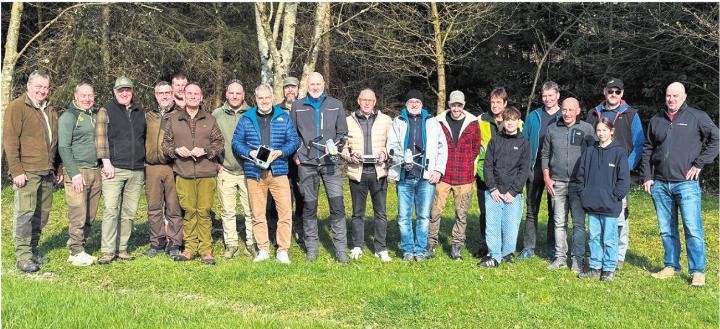 Sie alle setzen sich für die Rehkitzrettung Kaisten ein. Foto: Susanne Hörth