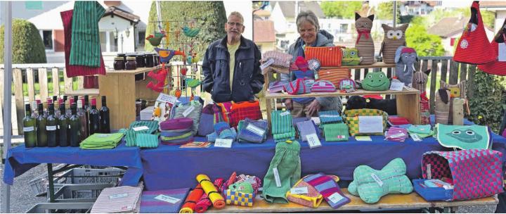 Joseph Bachmann und Elisabeth Bachmann-Leuppi nahmen zum 40. Mal am Dorfmarkt teil. Fotos: Lilia Staiger