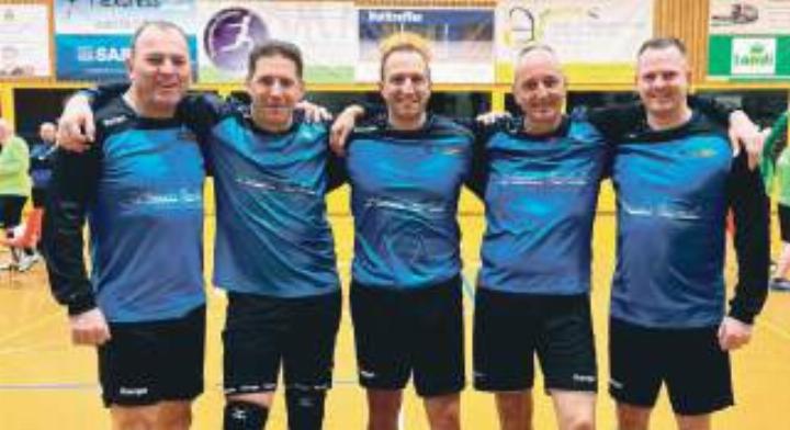 Die Steiner Faustballer. Foto: zVg