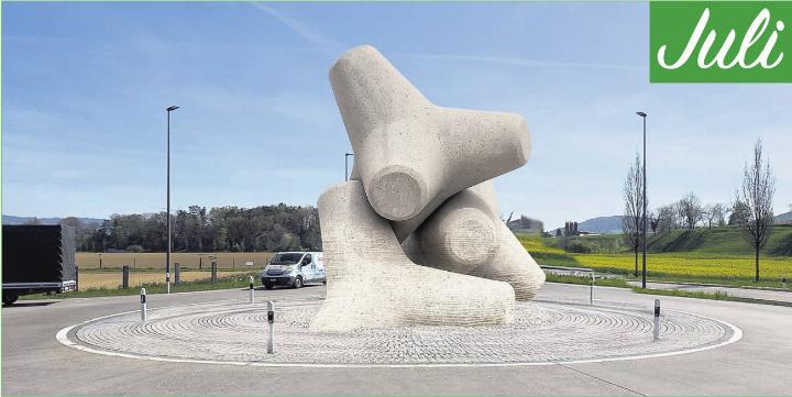 DEM WELLENBRECHER BRANDET KRITIK ENTGEGEN Sieben Meter hoch, sechzig Tonnen schwer, gedacht als Geschenk der Schweizer Salinen. Doch die Reaktionen auf die geplante Kreiselkunst auf der Landstrasse zwischen Möhlin und Rheinfelden sind mehrheitlich negativ.