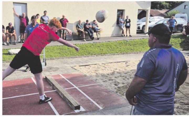 Herznacher Steinstösser überzeugten. Foto: zVg