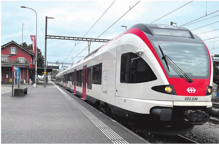 Bei der S-Bahn sollen vorerst keine doppelstöckigen Züge zum Einsatz kommen. Archivfoto: Valentin Zumsteg