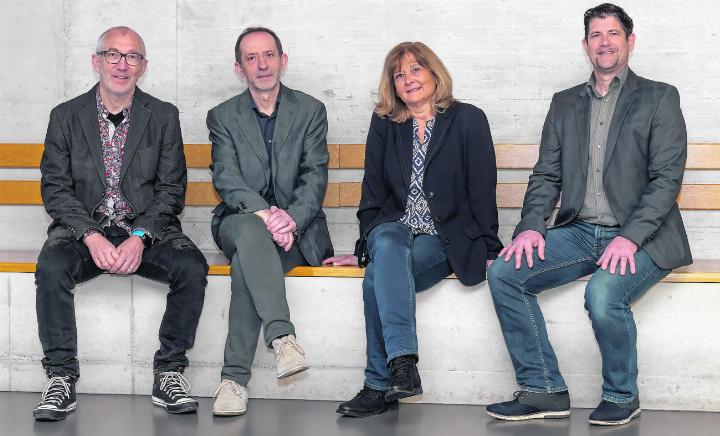 Die Geschäftsleitung (von links): Urs Jakob, Leiter HPS, Zbigniew Gruchola, Leiter Wohnen – Ateliers, Nicole Füllemann McMenamin, Leiterin Dienste, Roland Baumgartner, Leiter Betriebe. Foto: zVg Die Geschäftsleitung (von links): Urs Jakob, Leiter HPS, Zbigniew Gruchola, Leiter Wohnen – Ateliers, Nicole Füllemann McMenamin, Leiterin Dienste, Roland Baumgartner, Leiter Betriebe. Foto: zVg