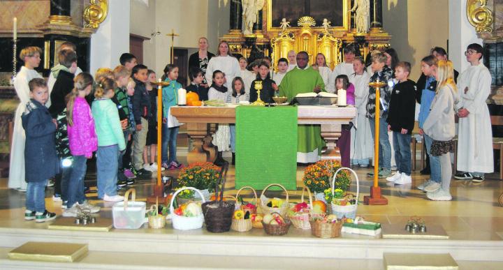 Eindrückliche Erntedankfeier in der Kaister Kirche. Foto: zVg