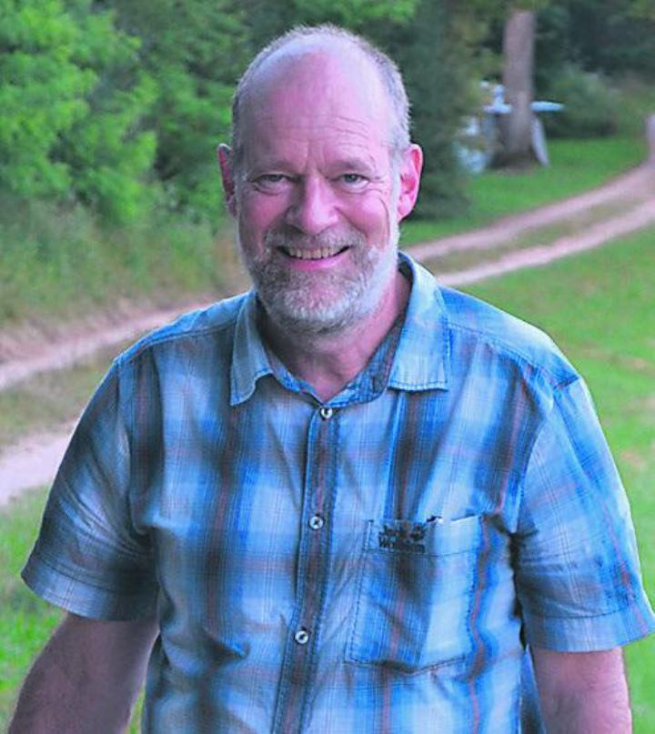 Linus Hüsser, Historiker aus Ueken, berichtet über die Kirchengeschichte von Stein und des Fricktals. Foto: zVg