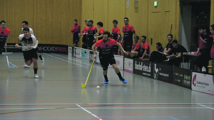 Seit sieben Spielen nicht zu stoppen: die Fricktaler Angriffsmaschinerie, hier am Ball Raffael Hänny. Foto: zVg