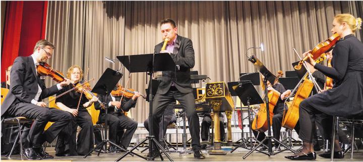 Maurice Steger in voller Aktion, in der a-Moll-Suite von Georg Philipp Telemann. Foto: Edi Strub