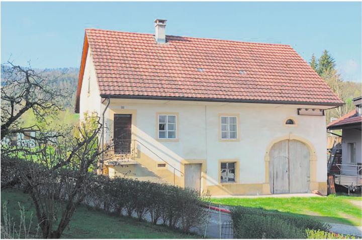 Das Kleinbauernhaus am Lindenplatz 1 in Herznach erstrahlt in neuem Glanz. Foto: zVg