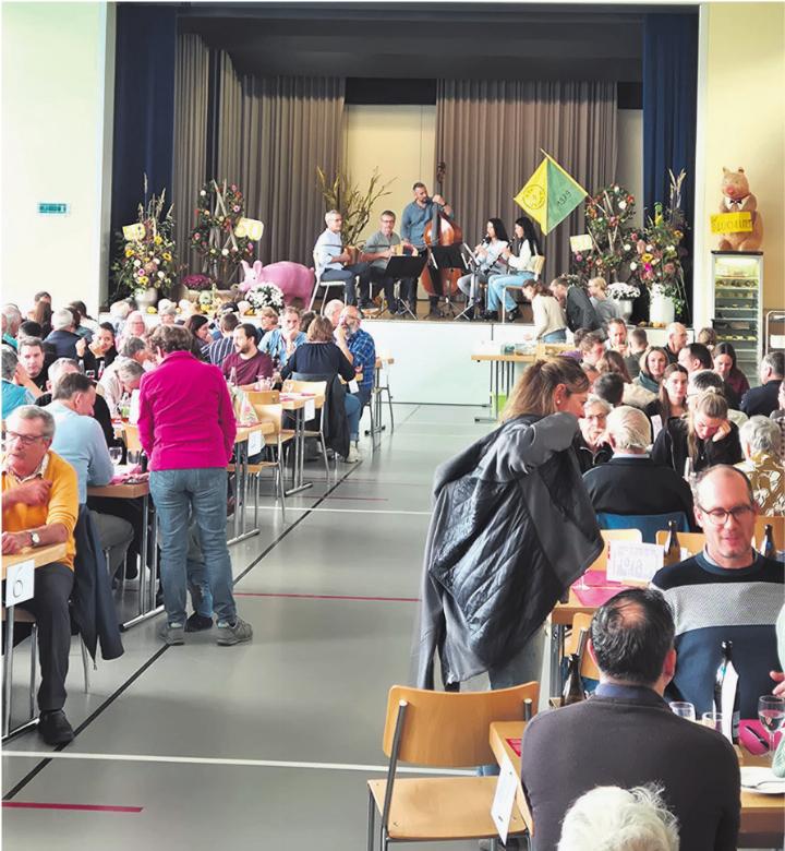 50 Jahre «Buuremetzgete» des Frauenturnvereins Zeihen