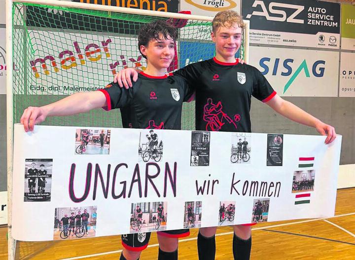 Nils Affolter (links) und Elia Bianco werden die Schweiz in Dad (Ungarn) vertreten. Foto: zVg