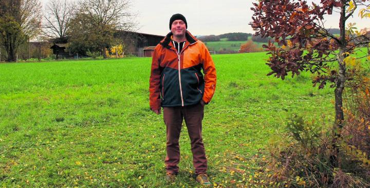 Markus Basler arbeitet rund 70 Stunden pro Woche. «Dafür habe ich als Selbstständiger auch die Freiheit, mir meinen Tag selber einzuteilen.» Foto: Karin Pfister