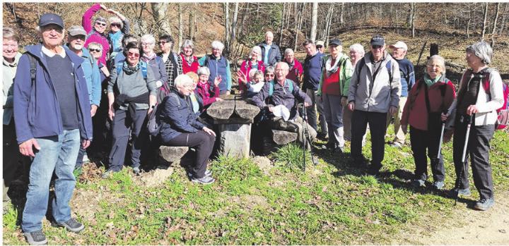 Die Seniorinnen und Senioren wanderten von Kaiseraugst nach Giebenach. Foto: zVg