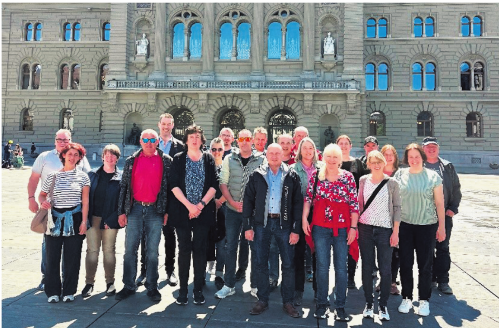 Auf nach Bundesbern - Das Bild wird blockiert. – Möglicherweise durch einen aktiven Adblocker.