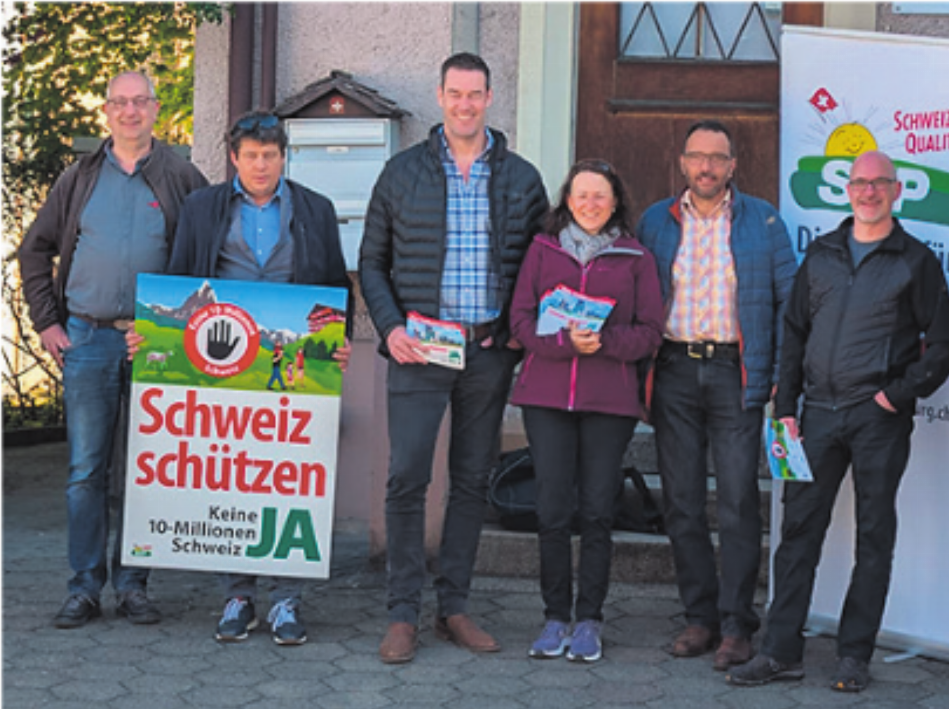 Standaktion der SVP - Das Bild wird blockiert. – Möglicherweise durch einen aktiven Adblocker.