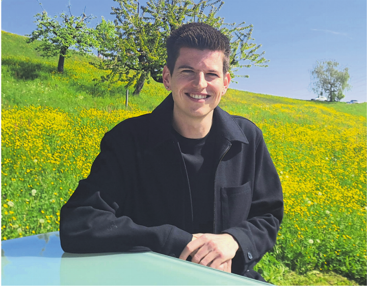 Calvin Stettler schätzt die Naturnähe im Fricktal. Foto: Petra Schumacher