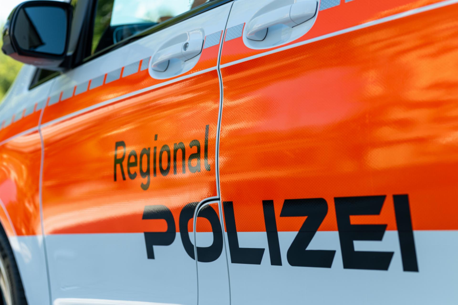 Frick: Geschwindigkeitskontrolle in Tempo-30-Zone  - Das Bild wird blockiert. – Möglicherweise durch einen aktiven Adblocker.