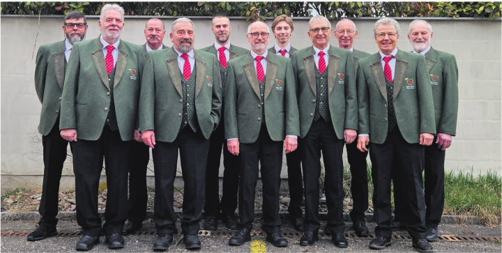 Die Jagdhornbläser Fricker Füchse in ihrer neuen Uniform. Foto: zVg