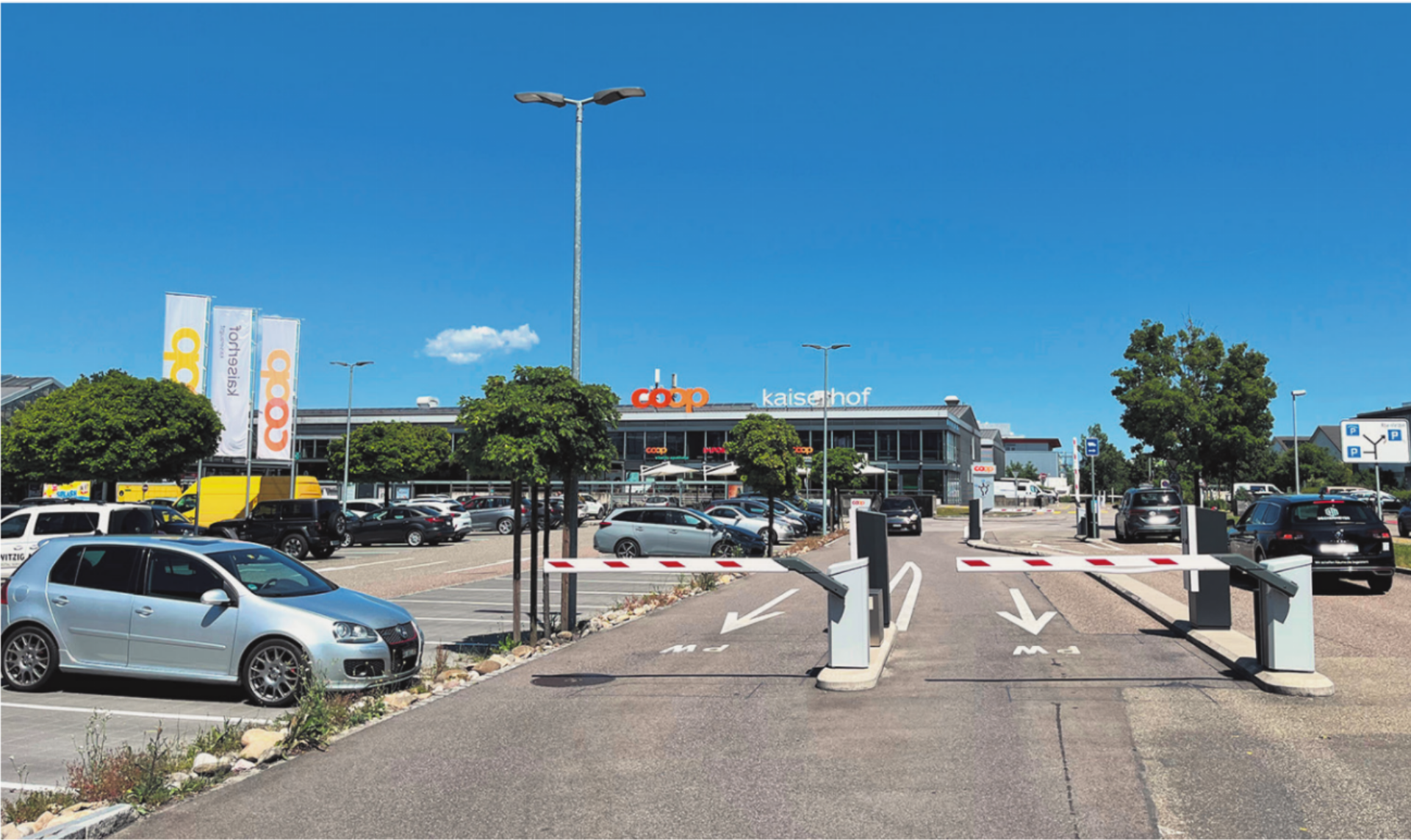 Hartes Ringen um Parkplatz-Kompromiss - Das Bild wird blockiert. – Möglicherweise durch einen aktiven Adblocker.