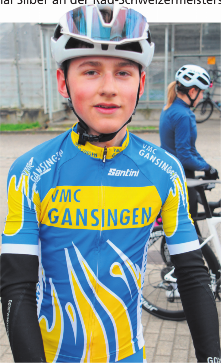 Der Gansinger Junior Levin Hüsler fuhr an der Rad-Schweizermeisterschaft im Jura auf den zweiten Rang. Foto: August Widmer
