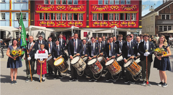 Mit dem Ostschweizerischen Tambouren- und Pfeiferfest ist für die Tambouren der Fasnachtzunft Ryburg ein wichtiger Meilenstein auf dem Weg zum Eidgenössischen Tambouren- und Pfeiferfest 2027 in Visp erreicht. Foto: zVg