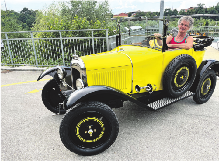 «Ich geniesse die alte Technik», erklärt Thomas Schlub im rollenden «Entenfudi». Fotos: Valentin Zumsteg