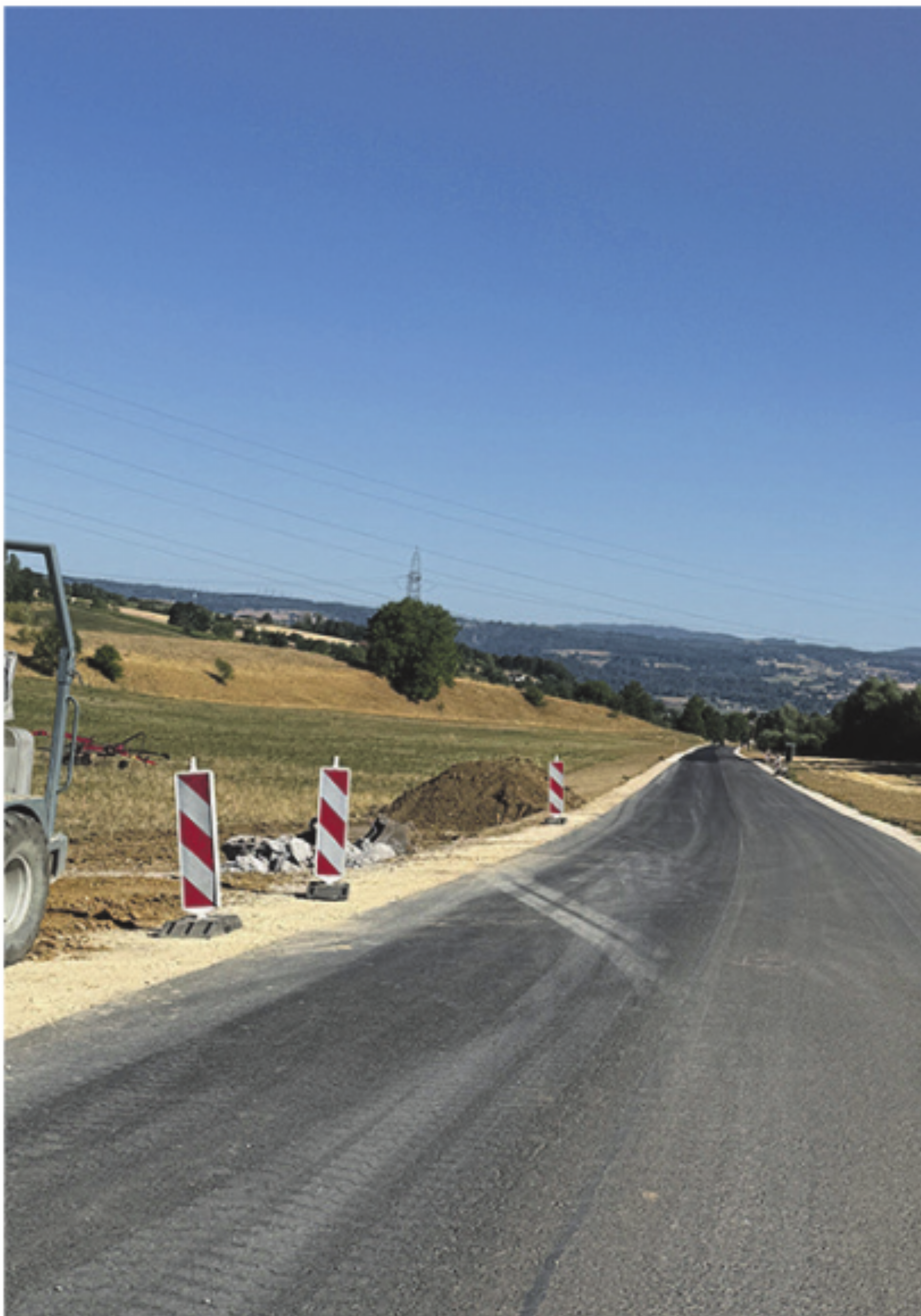 Eine Strasse wächst in die Breite - Das Bild wird blockiert. – Möglicherweise durch einen aktiven Adblocker.