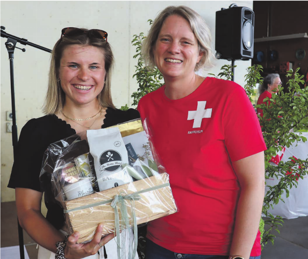 Noëlle Rüetschi (links) und Tamara Stöckli (Präsidentin FTV). Fotos: zVg Noëlle Rüetschi (links) und Tamara Stöckli (Präsidentin FTV). Fotos: zVg