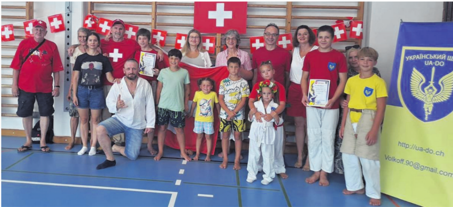 Freundschaft auf der Matte und im Sägemehl - Das Bild wird blockiert. – Möglicherweise durch einen aktiven Adblocker.