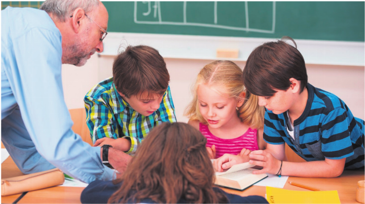 Die Kinder erhalten eine zusätzliche Bezugsperson, die Seniorinnen und Senioren Wertschätzung.    Foto: zVg