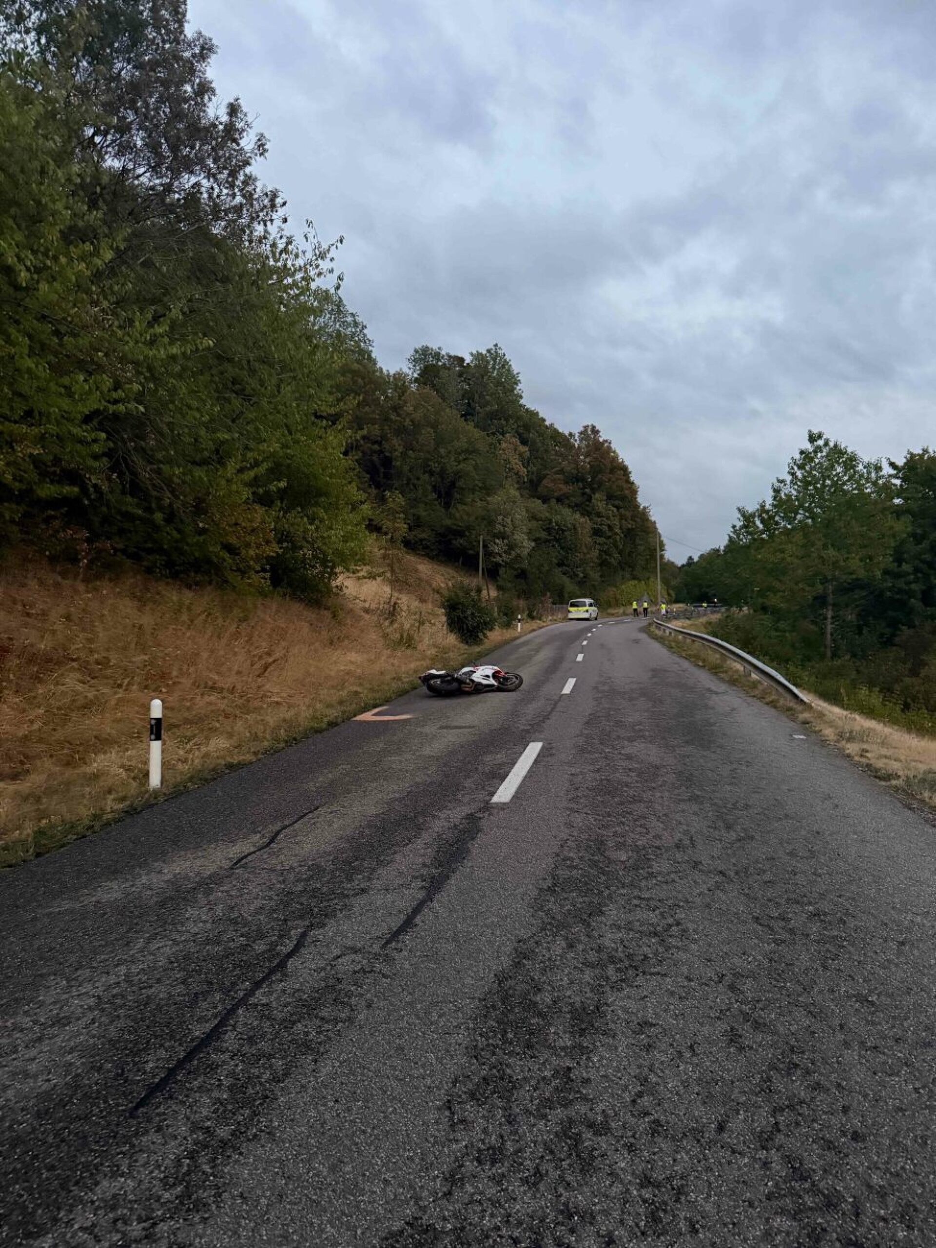 Oberhof: Motorradfahrer verstirbt nach Selbstunfall - Das Bild wird blockiert. – Möglicherweise durch einen aktiven Adblocker.
