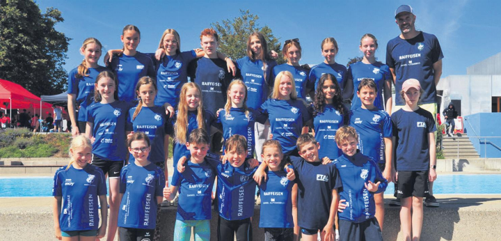 Die Schwimmerinnen und Schwimmer des SC Fricktal beim Heimauftritt am 19. Fricktal-Cup. Foto: zVg