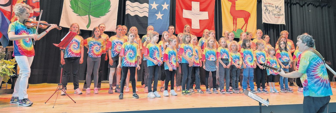Der Jugendchor Gipf-Oberfrick feiert in diesem Jahr sein 50-jähriges Bestehen. Der Jugendchor Gipf-Oberfrick feiert in diesem Jahr sein 50-jähriges Bestehen.