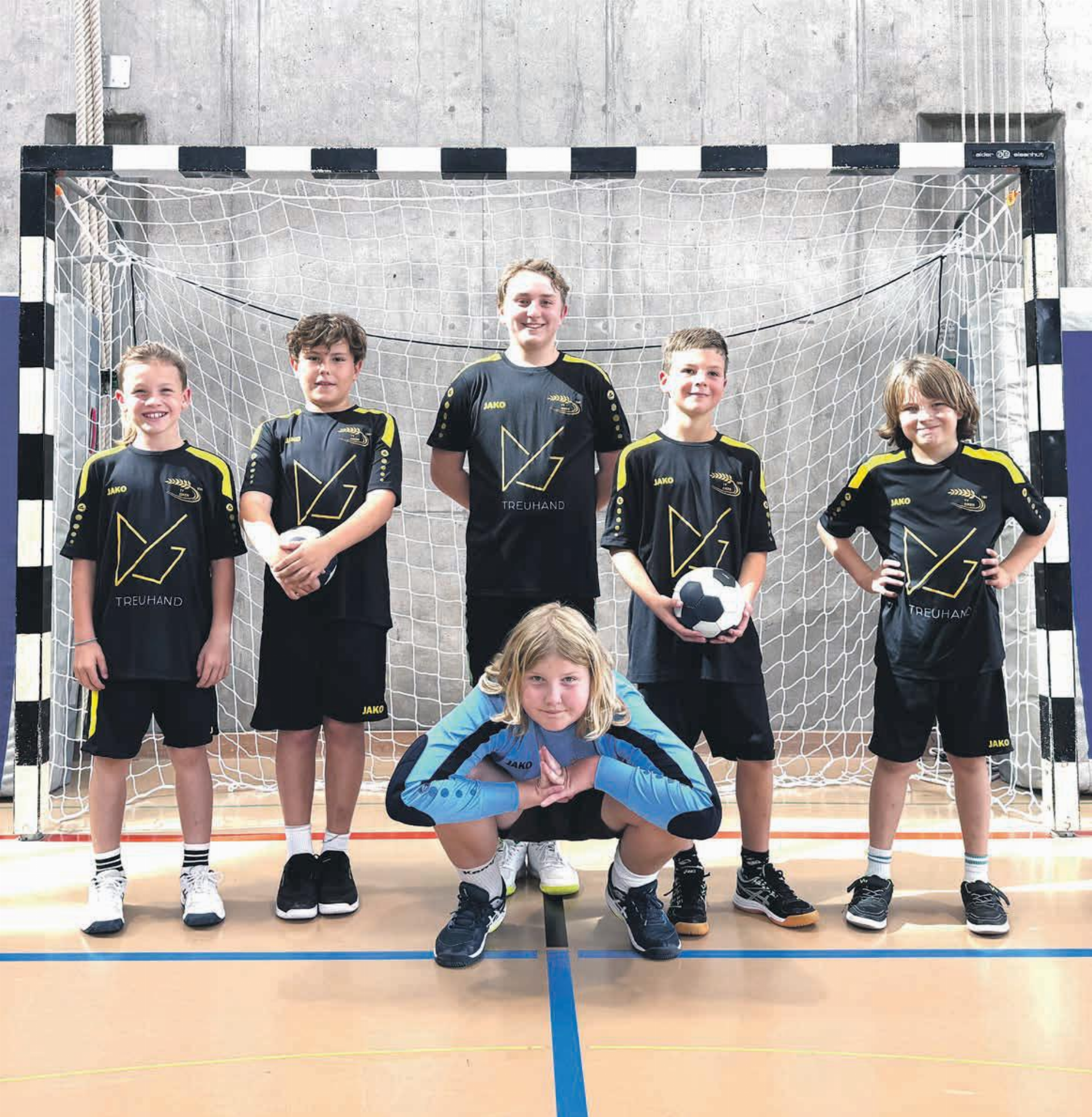 Spielturnier für die Nachwuchshandballer - Das Bild wird blockiert. – Möglicherweise durch einen aktiven Adblocker.