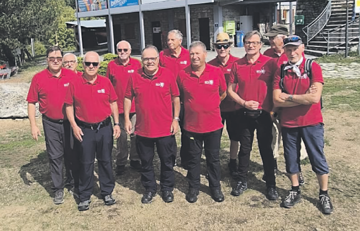 MTV Laufenburg im neuen Vereinsshirt auf Tessin-Reise. Foto: zVg