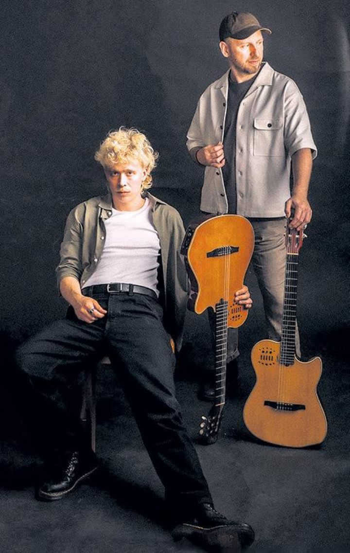 Yero Richard und Marco Bartoli versprechen virtuose Gitarrenklänge. Foto: zVg