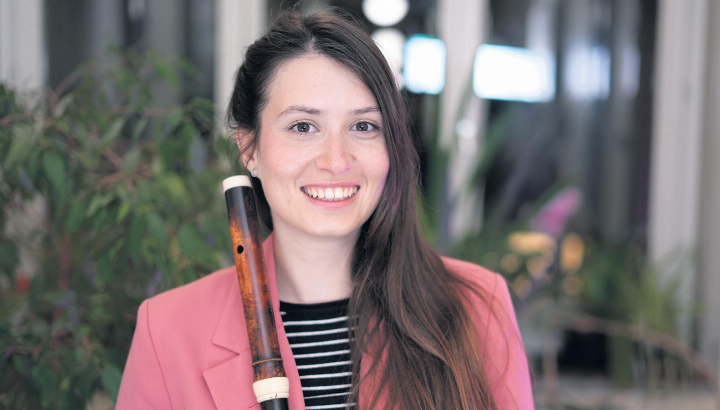 Vivianne Caragea, ursprünglich aus Rumänien, startet in Stein mit einem Kinderchor für Kinder ab sechs Jahren. Foto: zVg